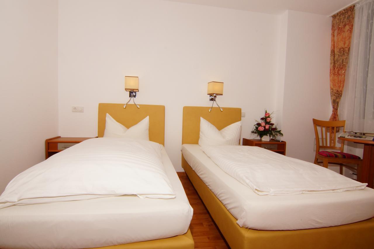 Hotel Spitzenpfeil 3*
