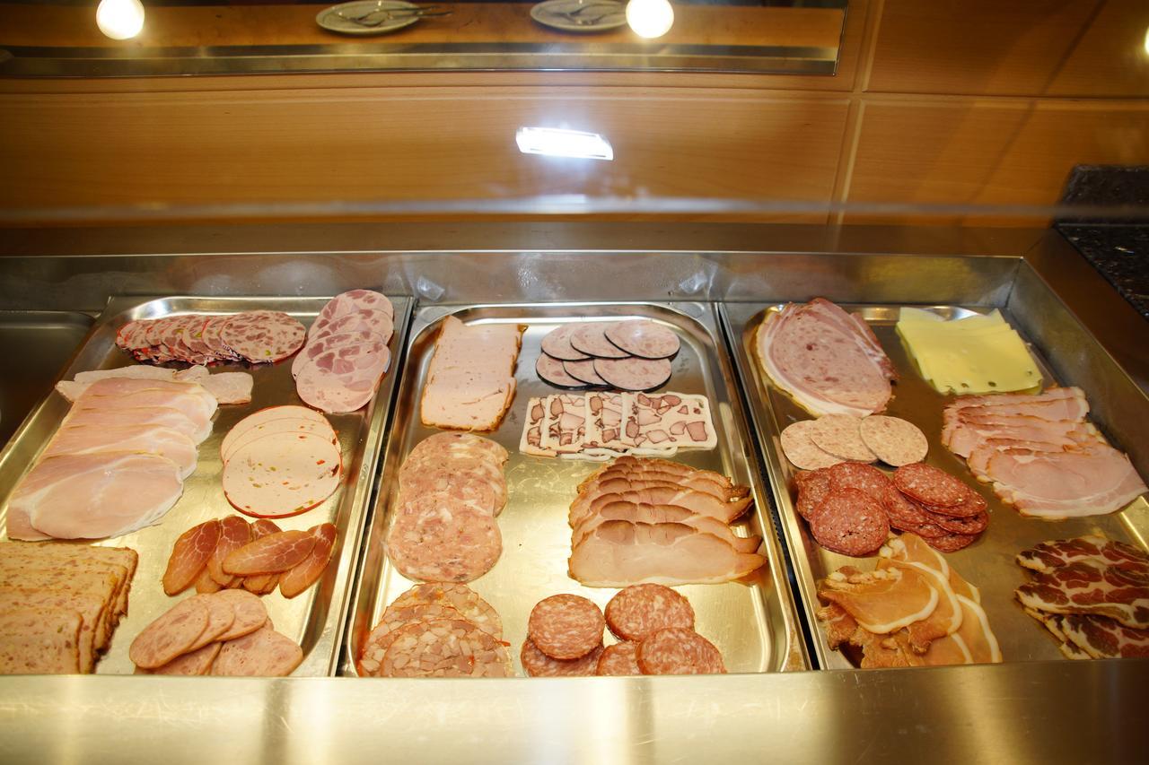Spitzenpfeil Michelau in Oberfranken